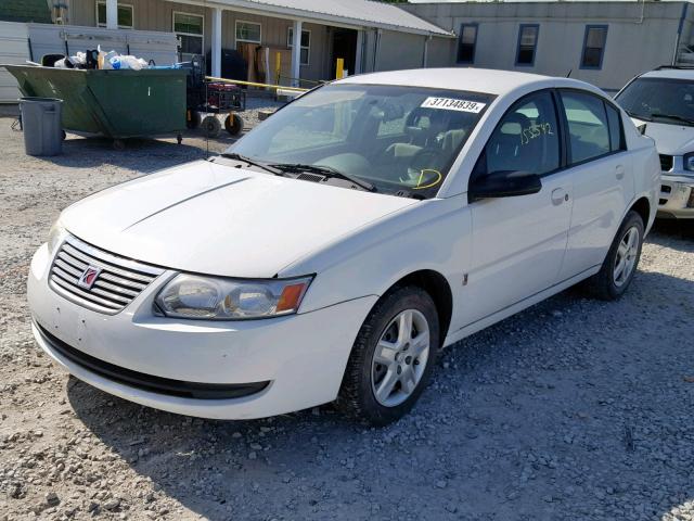 1G8AJ55F07Z132316 - 2007 SATURN ION LEVEL WHITE photo 2