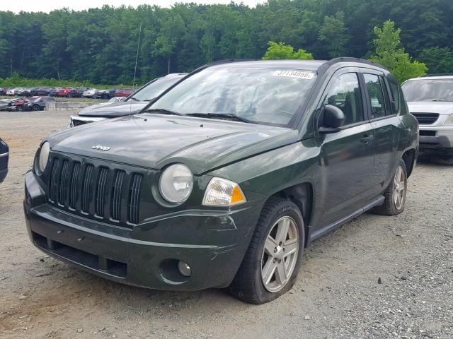 1J8FF47W17D215196 - 2007 JEEP COMPASS GREEN photo 2