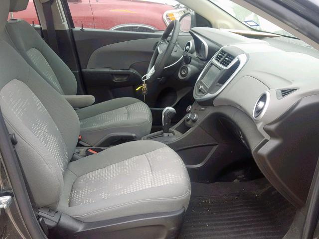 1G1JB5SH2H4147707 - 2017 CHEVROLET SONIC LS CHARCOAL photo 5