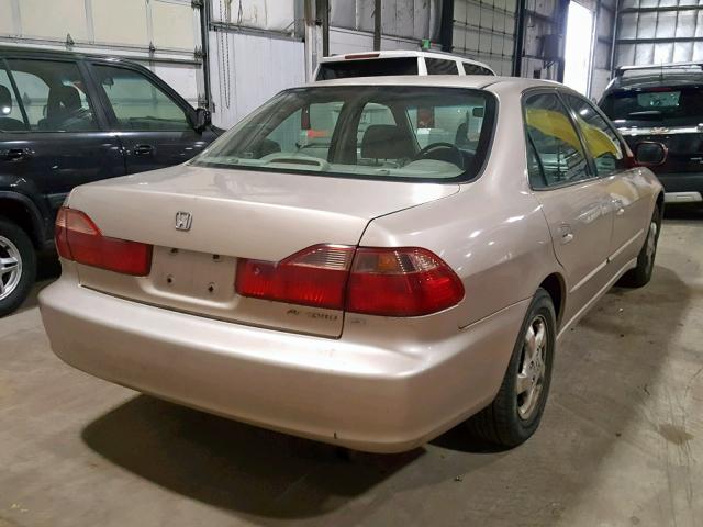 1HGCG6675YA158485 - 2000 HONDA ACCORD EX GOLD photo 4