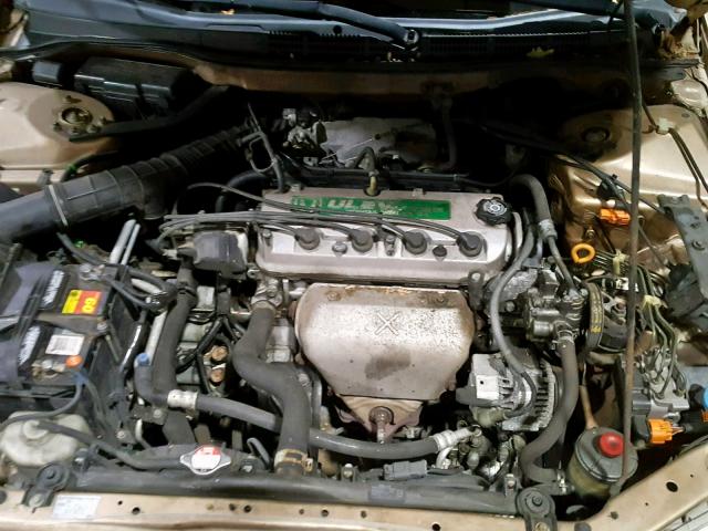 1HGCG6675YA158485 - 2000 HONDA ACCORD EX GOLD photo 7