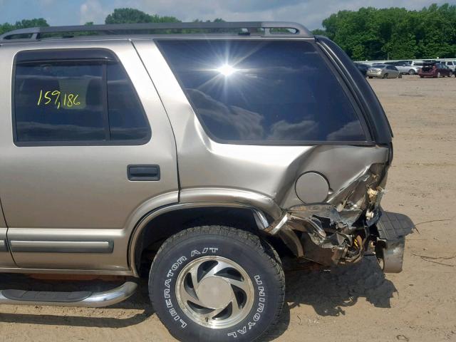 1GNDT13W5W2224092 - 1998 CHEVROLET BLAZER GRAY photo 9