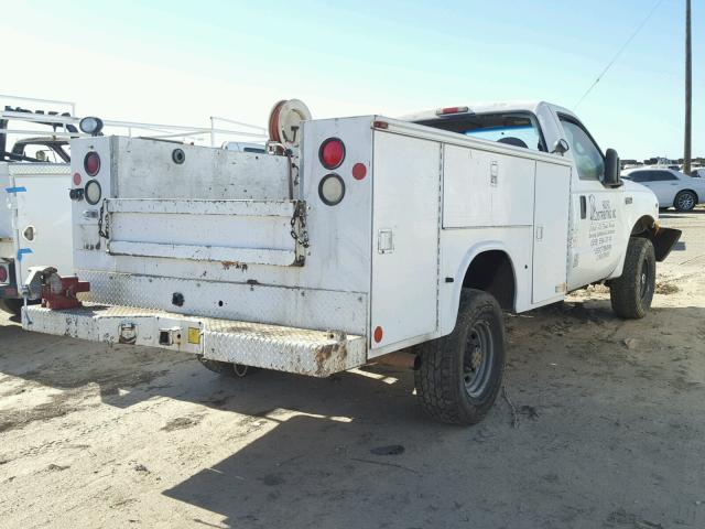 1FDSF35L9YEA39336 - 2000 FORD F350 SRW S WHITE photo 4