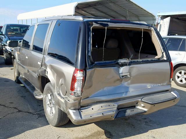 1GYEK13R6YR100203 - 2000 CADILLAC ESCALADE GOLD photo 9