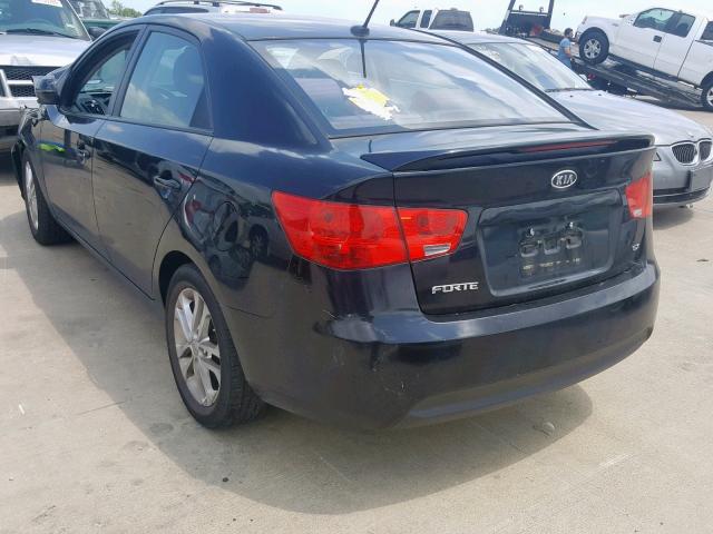 KNAFU4A25B5382051 - 2011 KIA FORTE EX BLACK photo 3