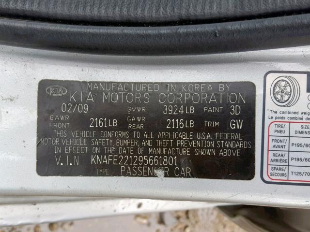 KNAFE221295661801 - 2009 KIA SPECTRA EX SILVER photo 10