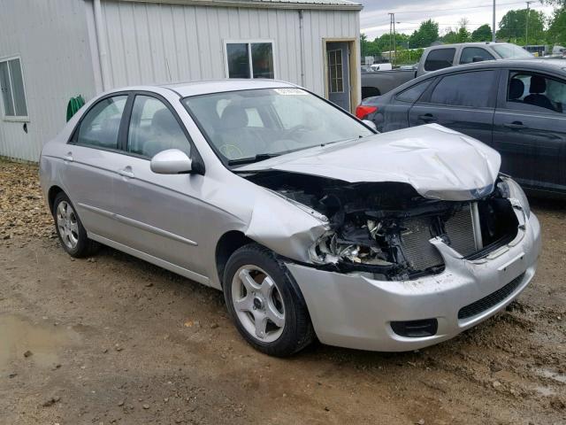 KNAFE221295661801 - 2009 KIA SPECTRA EX SILVER photo 9