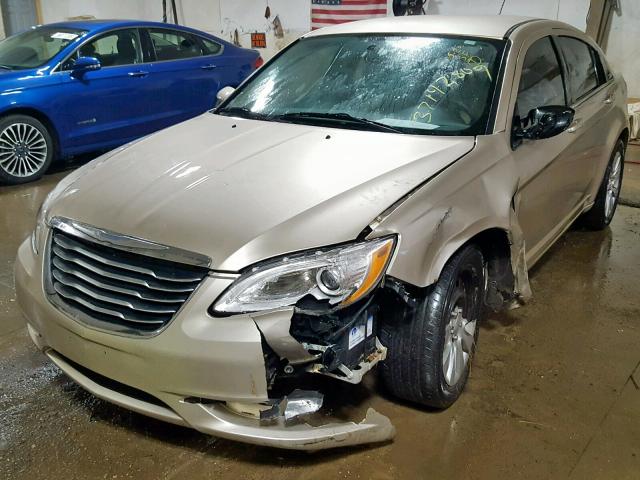 1C3CCBAG4EN103707 - 2014 CHRYSLER 200 LX GOLD photo 2