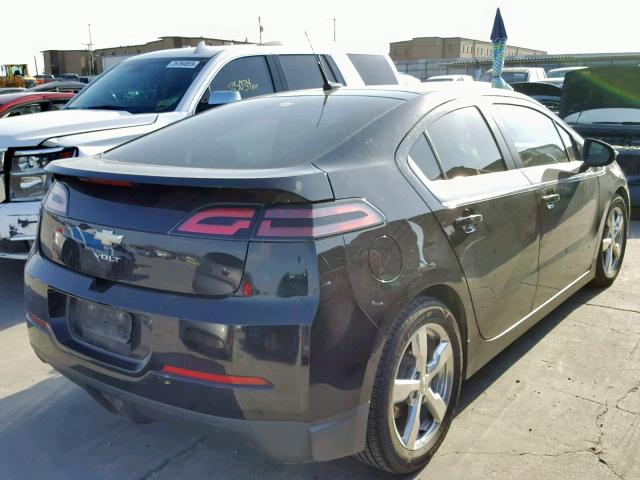 1G1RD6E45BU102702 - 2011 CHEVROLET VOLT BLACK photo 4