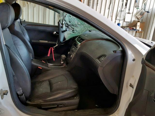 1G1ZE5EU2BF303890 - 2011 CHEVROLET MALIBU LTZ თეთრი ფოტო 5