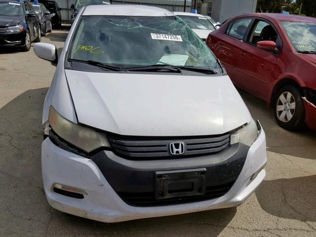 JHMZE2H75AS020609 - 2010 HONDA INSIGHT EX WHITE photo 9