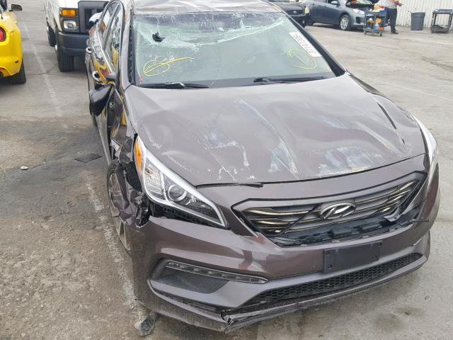 5NPE34AF9FH248881 - 2015 HYUNDAI SONATA SPO BROWN photo 9