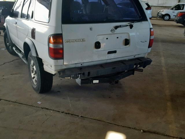 JN8AR05S8XW294425 - 1999 NISSAN PATHFINDER WHITE photo 9