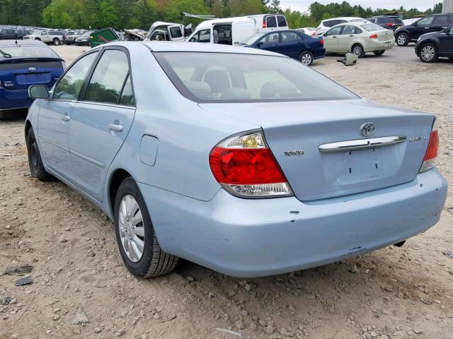 4T1BE32K65U944259 - 2005 TOYOTA CAMRY LE BLUE photo 3