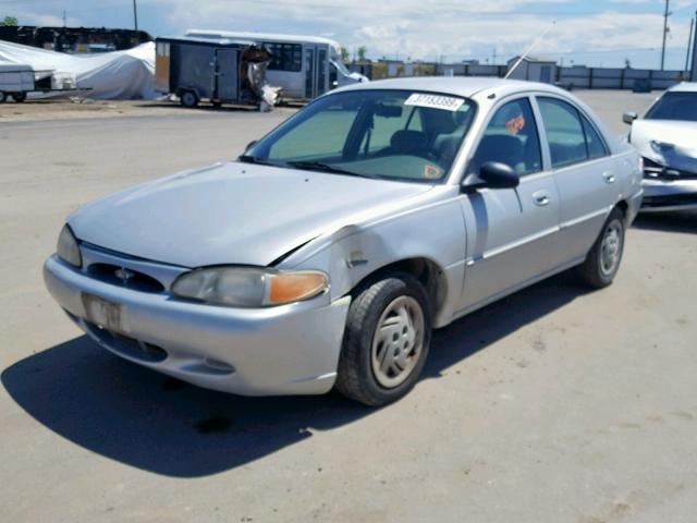 3FAFP13P71R165250 - 2001 FORD ESCORT SILVER photo 2