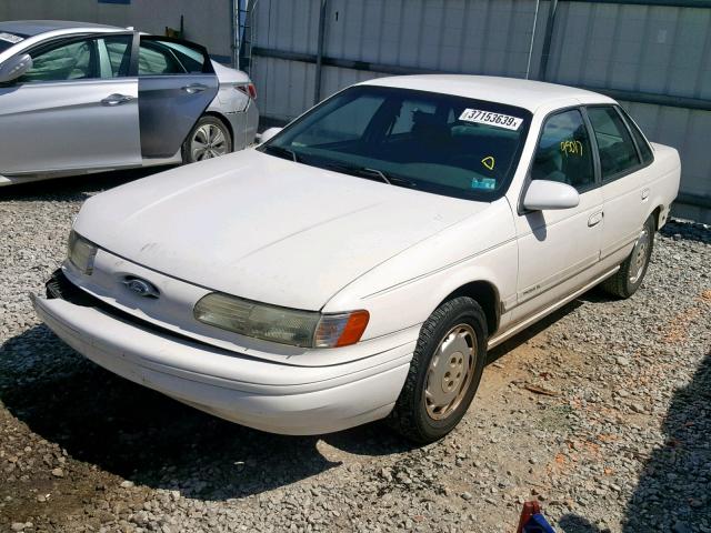 1FALP52U5RG128864 - 1994 FORD TAURUS GL WHITE photo 2