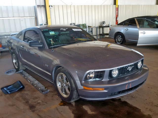 1ZVFT82H365212256 - 2006 FORD MUSTANG GT GRAY photo 1