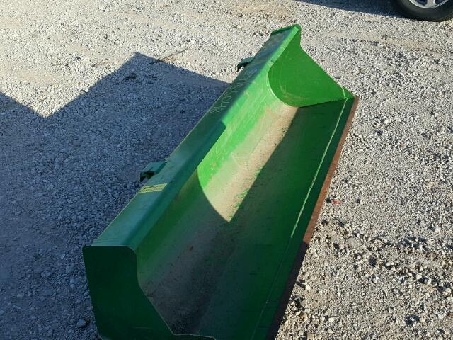 11111 - 2016 JOHN DEERE 540 BUCKET GREEN photo 1