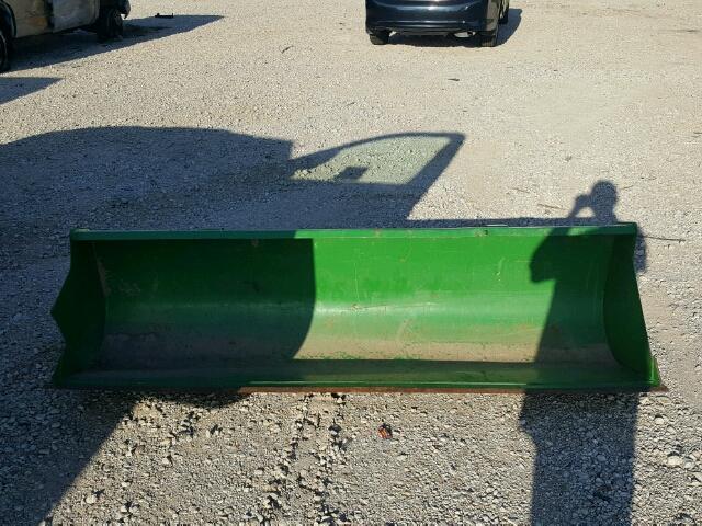 11111 - 2016 JOHN DEERE 540 BUCKET GREEN photo 5