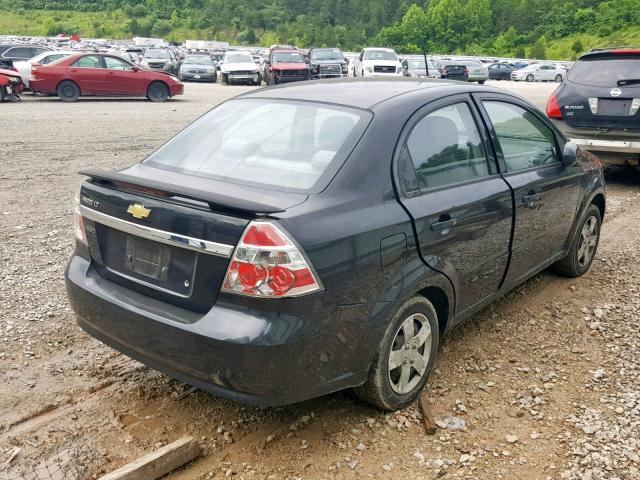 KL1TD56E29B627387 - 2009 CHEVROLET AVEO LS BLACK photo 4