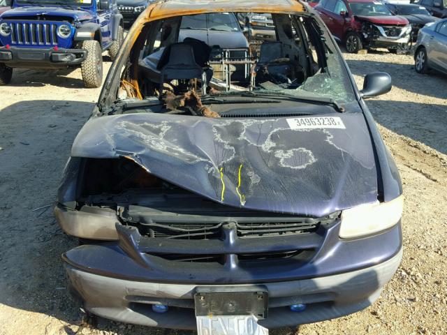 2B4GP45G2WR611246 - 1998 DODGE CARAVAN SE BURN photo 7