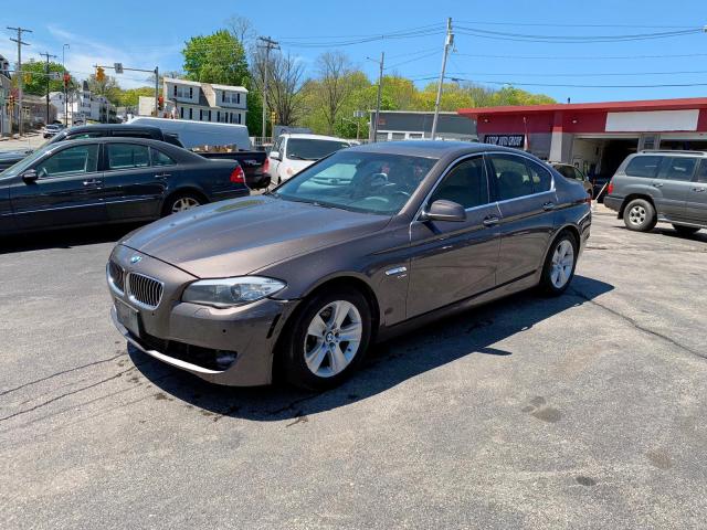 WBAXH5C51CDW09989 - 2012 BMW 528 XI BROWN photo 2