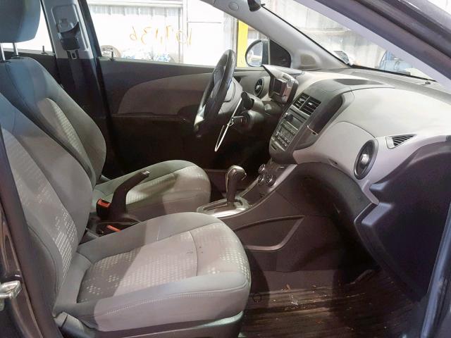 1G1JA5SH4D4225000 - 2013 CHEVROLET SONIC LS BLUE photo 5