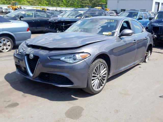 ZARFAEEN2H7533548 - 2017 ALFA ROMEO GIULIA TI GRAY photo 2