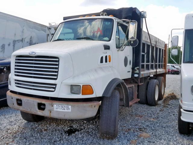 2FZXMLBB6YAA73446 - 2000 STERLING TRUCK LT 8513 WHITE photo 2