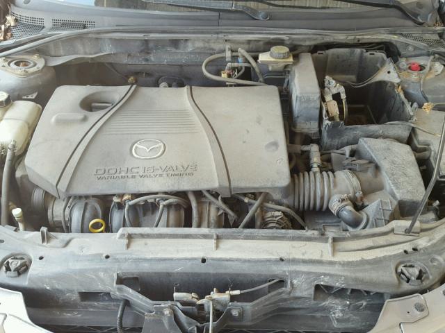 JM1BK323741198720 - 2004 MAZDA 3 S SILVER photo 7