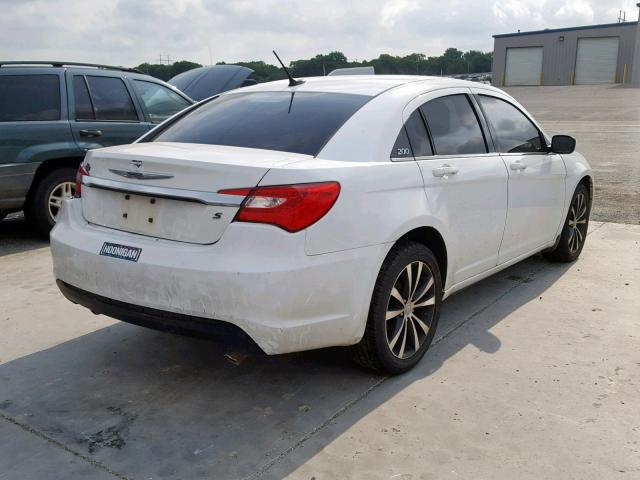 1C3CCBBG9DN737625 - 2013 CHRYSLER 200 TOURIN WHITE photo 4