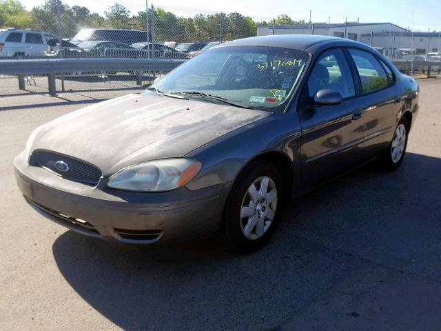 1FAFP52U64G109827 - 2004 FORD TAURUS LX GRAY photo 2