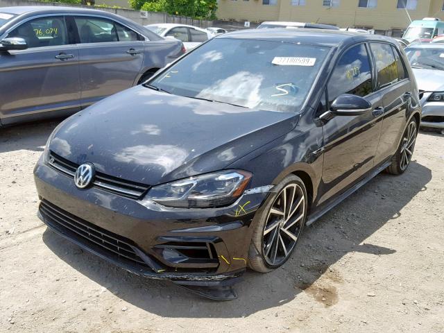 WVWVF7AU2JW198559 - 2018 VOLKSWAGEN GOLF R BLACK photo 2