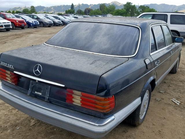 WDBCA25D1MA567768 - 1991 MERCEDES-BENZ 300 SEL BLUE photo 4