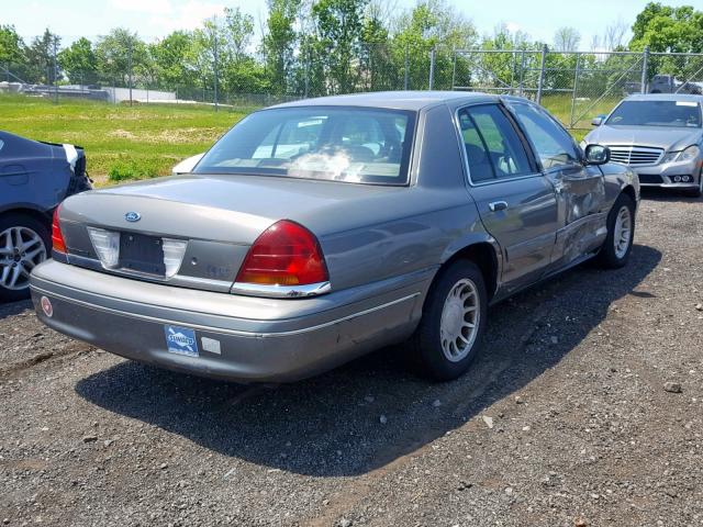 2FAFP74W12X146026 - 2002 FORD CROWN VICT BEIGE photo 4