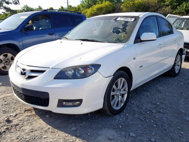 JM1BK323681143469 - 2008 MAZDA 3 S WHITE photo 2