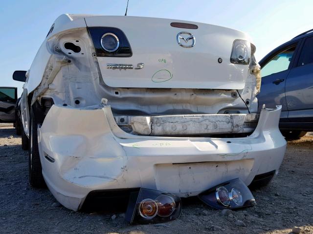 JM1BK323681143469 - 2008 MAZDA 3 S WHITE photo 9