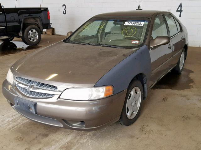 1N4DL01D4YC129983 - 2000 NISSAN ALTIMA XE BEIGE photo 2