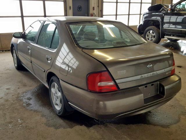 1N4DL01D4YC129983 - 2000 NISSAN ALTIMA XE BEIGE photo 3