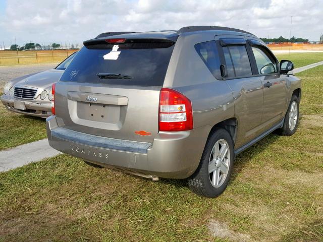 1J8FT47W67D365409 - 2007 JEEP COMPASS BEIGE photo 4