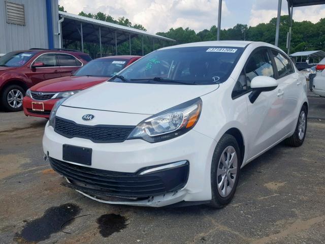 KNADM4A35G6689995 - 2016 KIA RIO LX WHITE photo 2