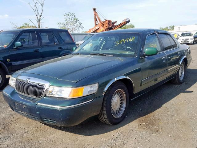 2MEFM74W2YX687077 - 2000 MERCURY GRAND MARQ GREEN photo 2