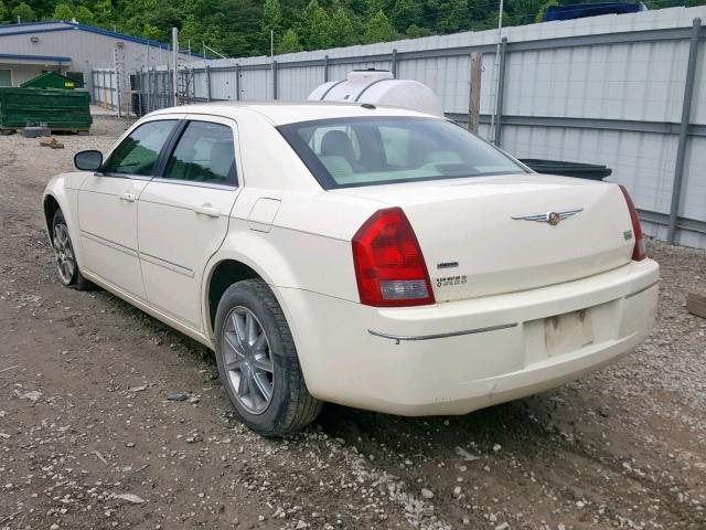 2C3KK53G17H775846 - 2007 CHRYSLER 300 TOURIN WHITE photo 3