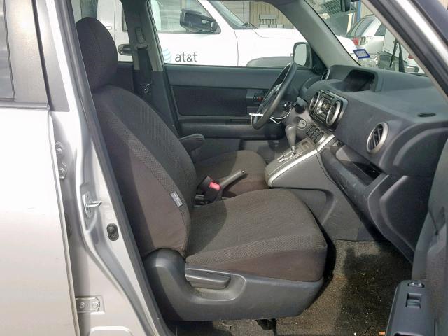 JTLZE4FE4A1113520 - 2010 TOYOTA SCION XB 灰色 照片 5