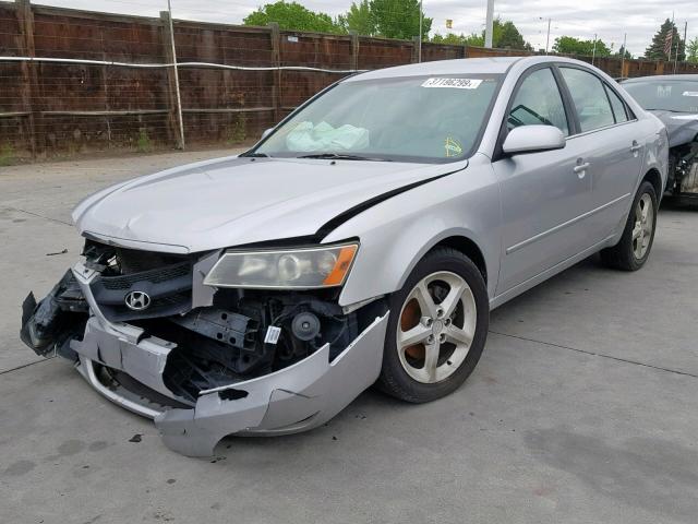 5NPEU46F67H204666 - 2007 HYUNDAI SONATA SILVER photo 2