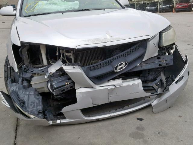 5NPEU46F67H204666 - 2007 HYUNDAI SONATA SILVER photo 9