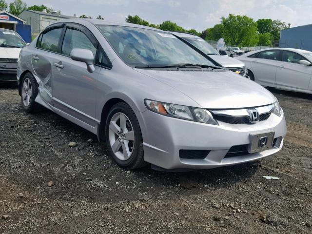 19XFA1F69AE073367 - 2010 HONDA CIVIC LX-S فضي صورة 1