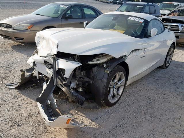 WBALM73549E351377 - 2009 BMW Z4 SDRIVE3 WHITE photo 2