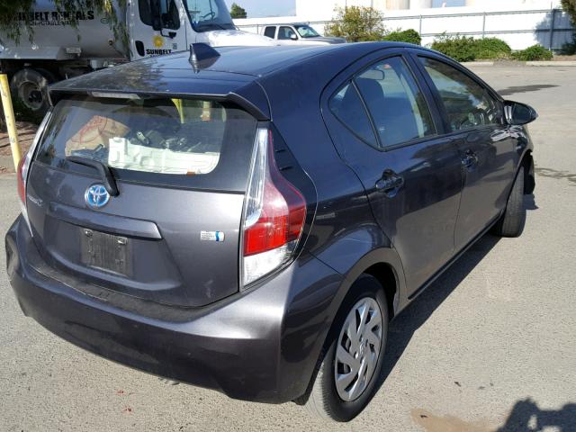 JTDKDTB34F1102099 - 2015 TOYOTA PRIUS C SILVER photo 4