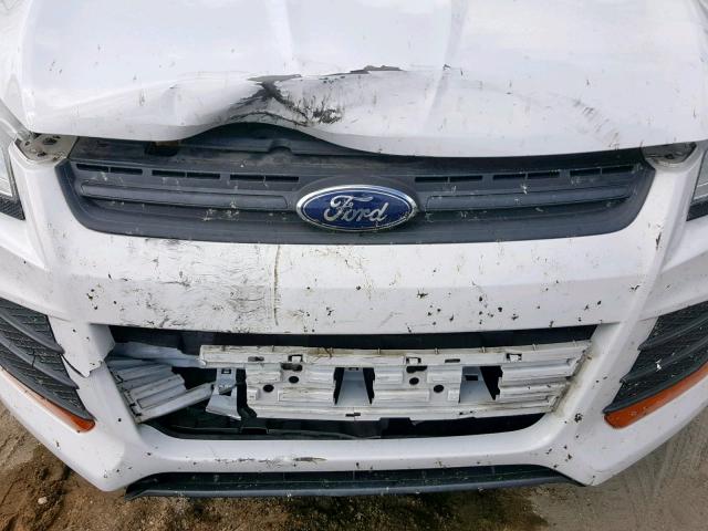 1FMCU0F77DUA28412 - 2013 FORD ESCAPE S WHITE photo 9